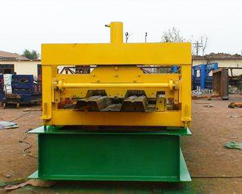 688型樓承板成型機(jī)