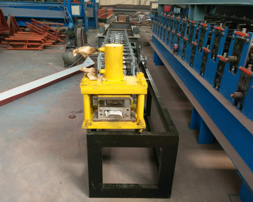 125抗風(fēng)卷簾門