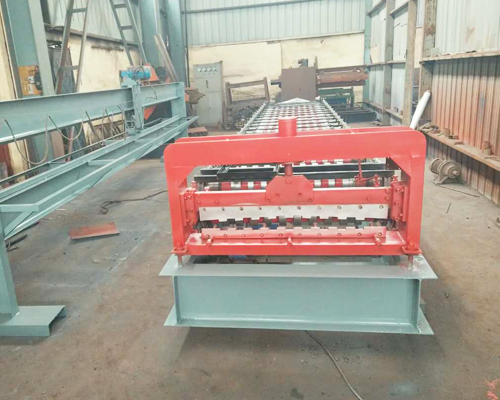 800卷簾門成型機(jī)