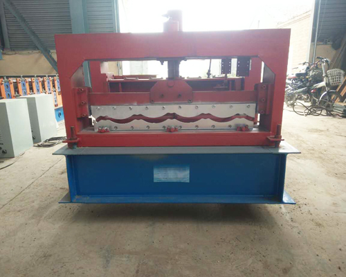 828琉璃瓦壓瓦機(jī)
