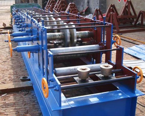 C型鋼檀條機(jī)